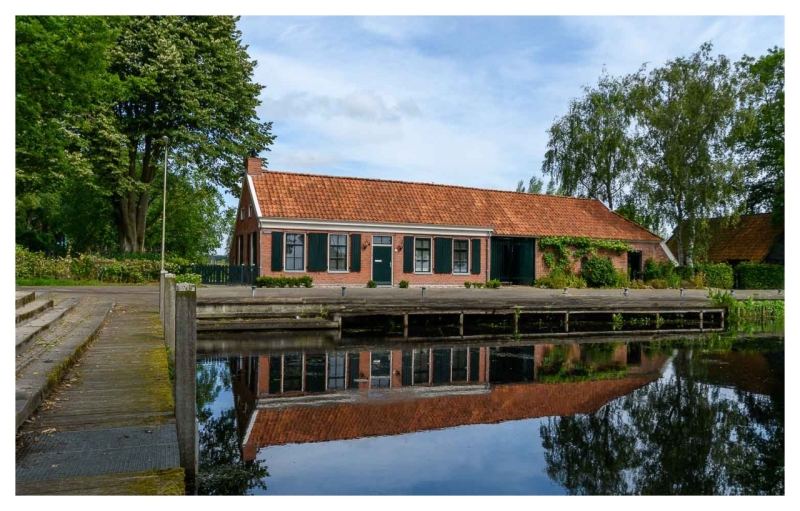 Een boerderij met spiegel + Update
